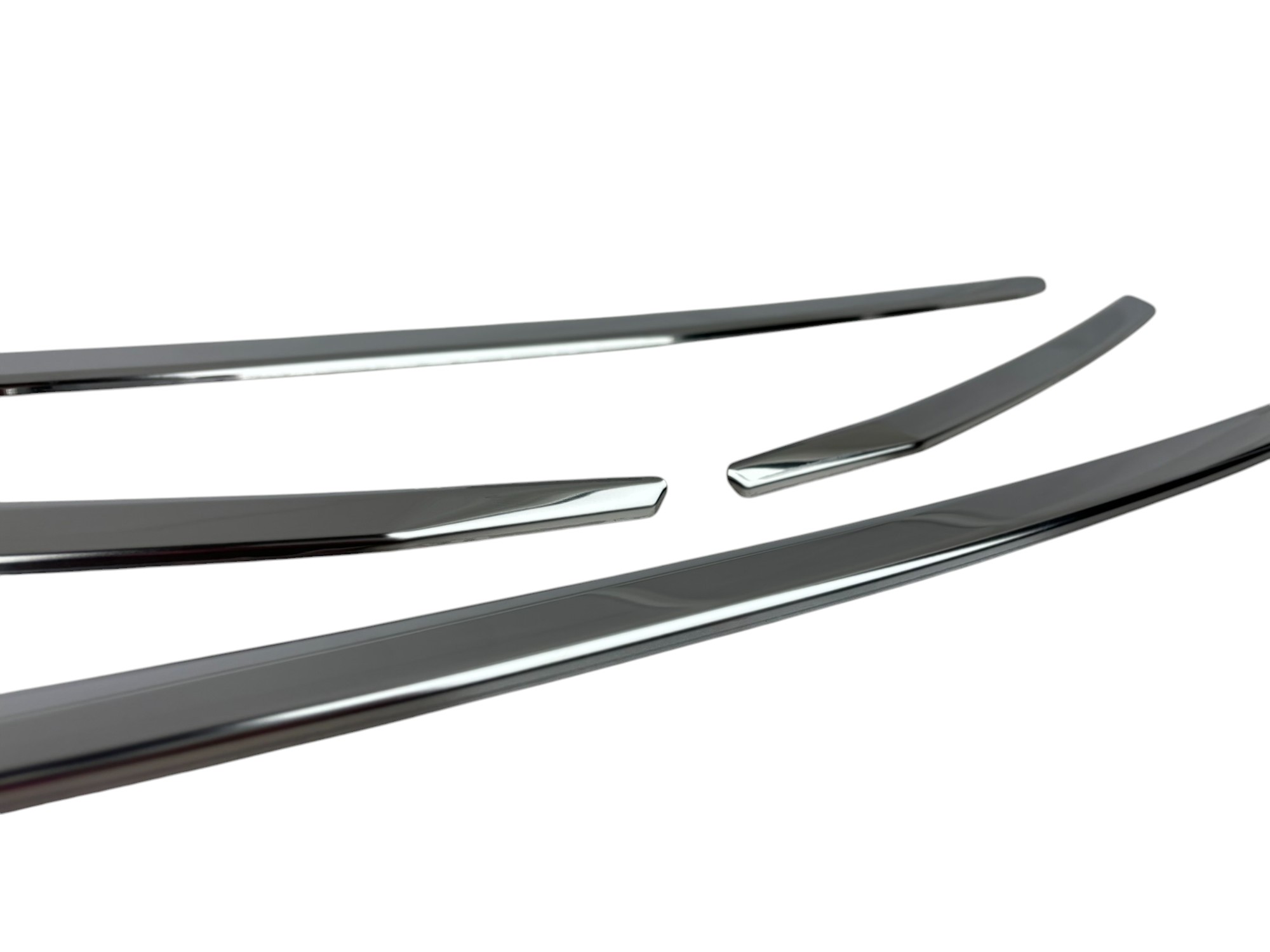 Renault Master Van 2018 > Ön Panjur 4 Parça.P. Çelik