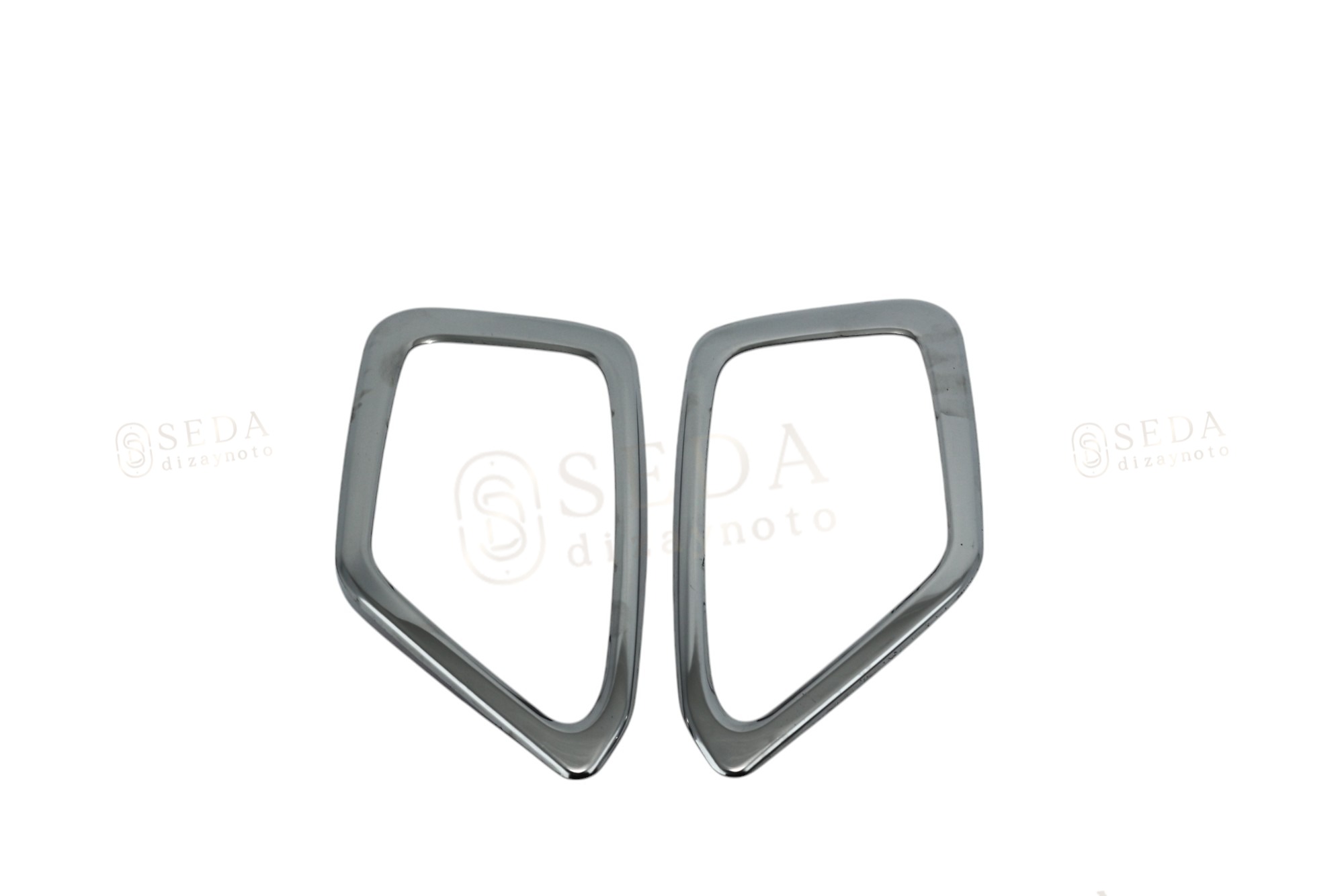 Fiat Egea Cross 2020 > Sis Çerçevesi 2 Prç.Bütün - Görsel 2