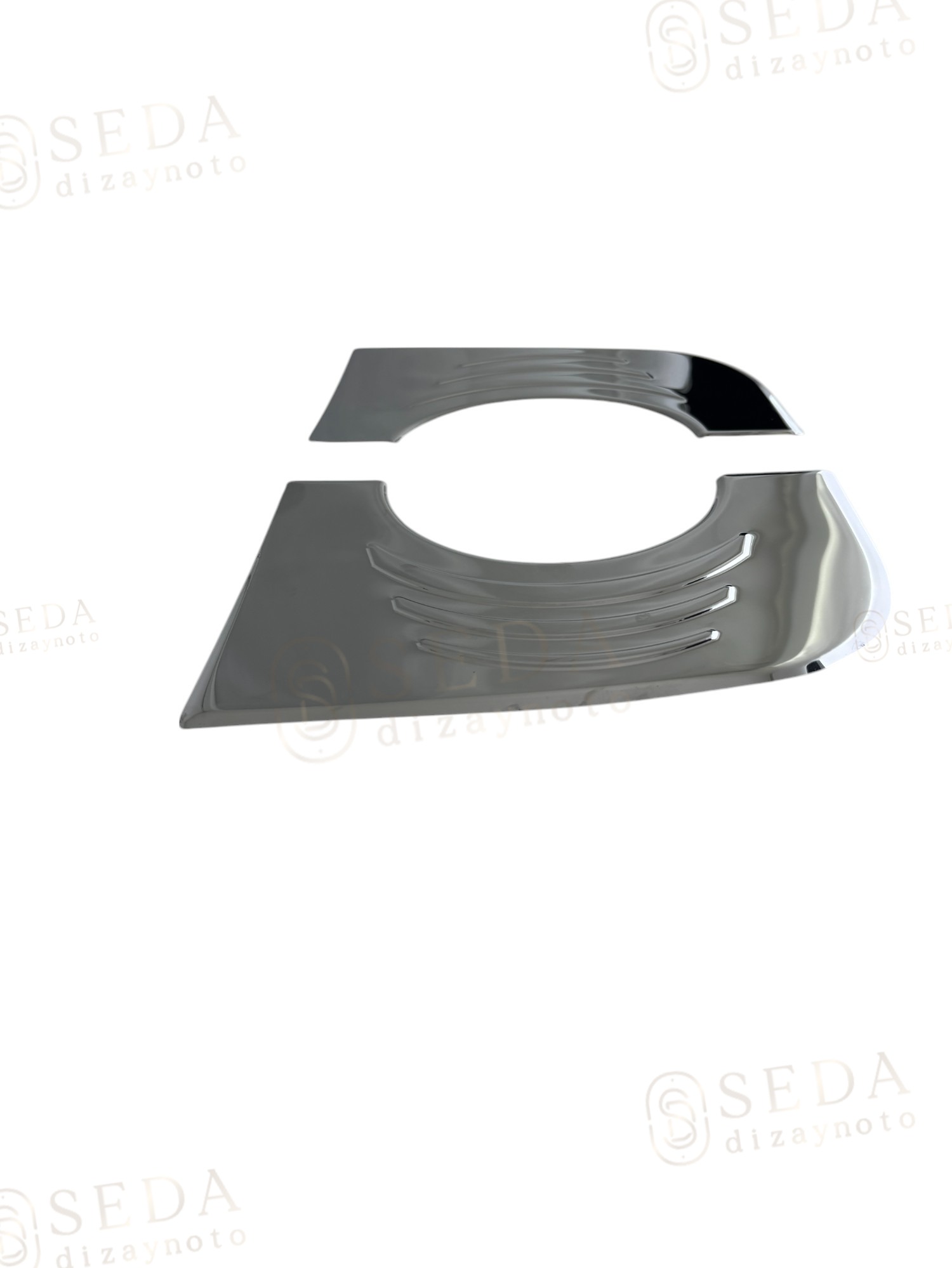 Mercedes Sprinter Van 2006 > Arka Amblem Çerçevesi 2 Prç. P. Çelik - Görsel 5