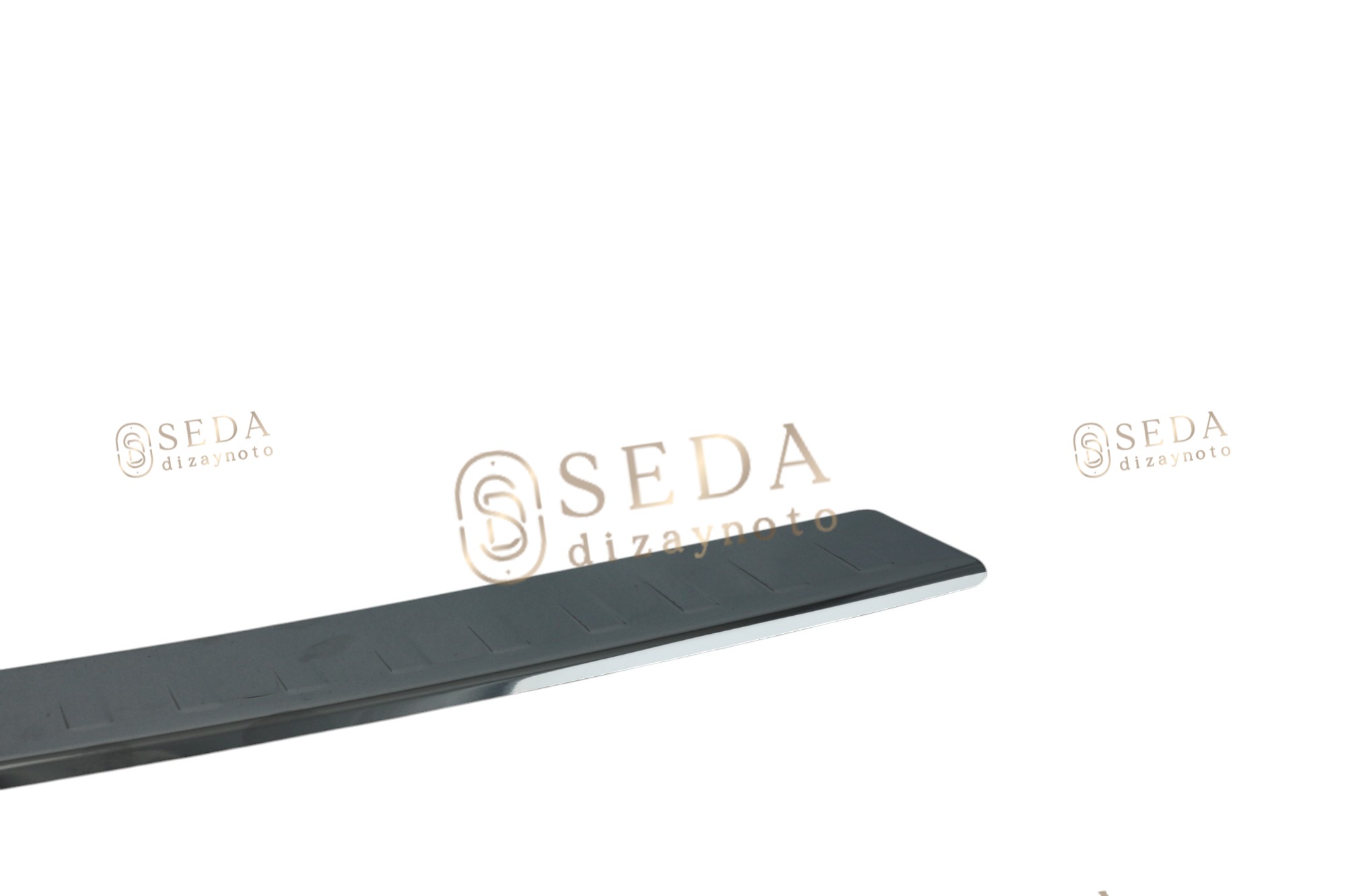 Dacia Duster Suv 2010 > Arka Tampon Eşiği P. Çelik - Görsel 4