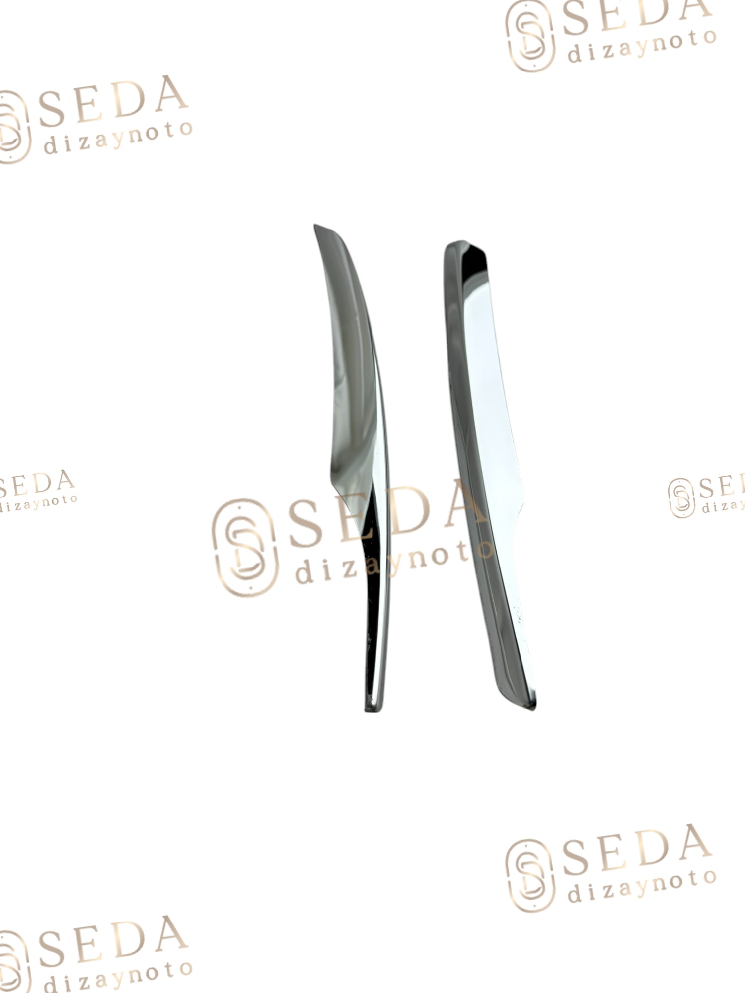 VW Caddy 2015 > Mini Van 2015 > Sis Far Alt Çıtası 2 Prç. P. Çelik