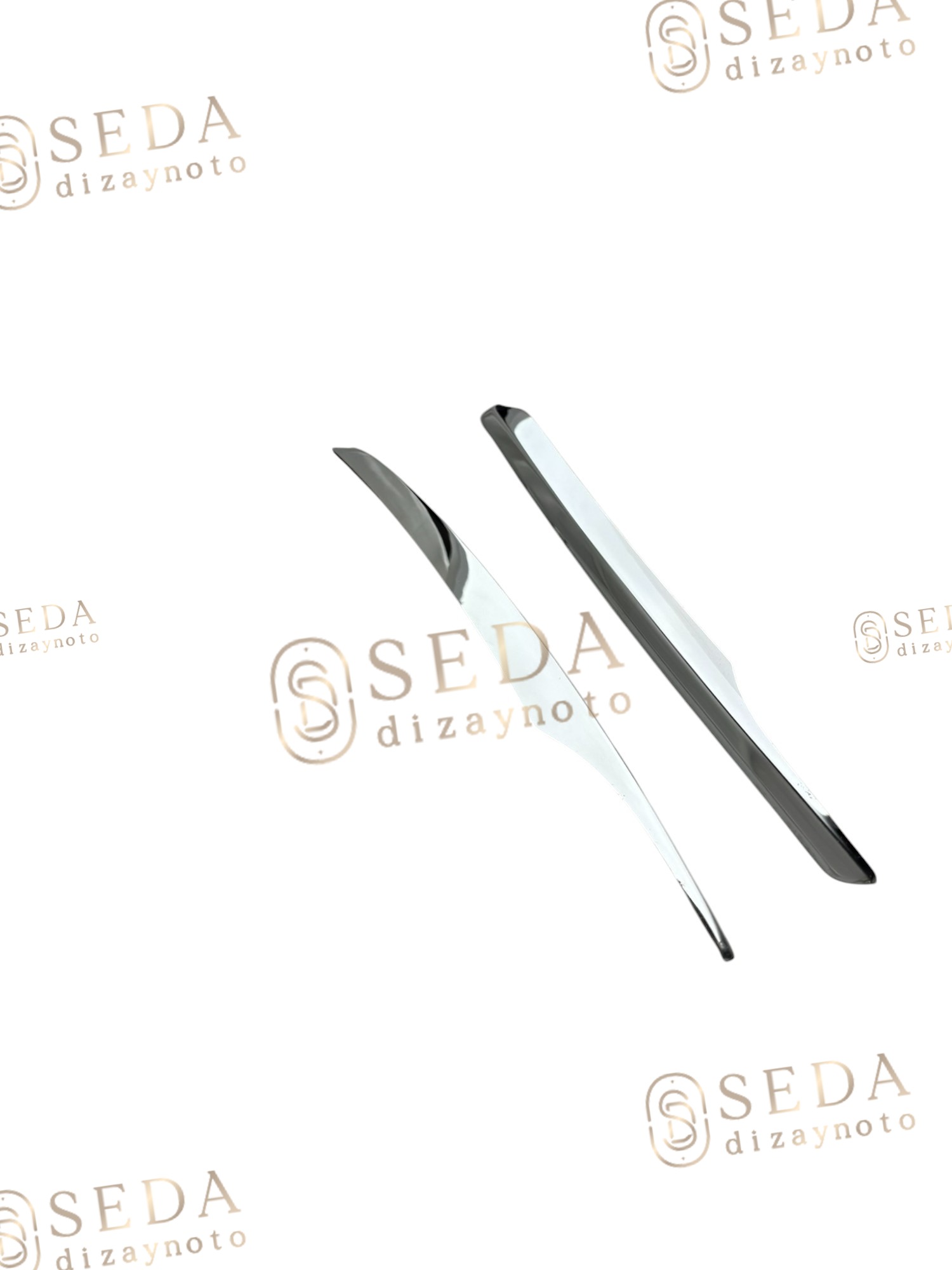 VW Caddy 2015 > Mini Van 2015 > Sis Far Alt Çıtası 2 Prç. P. Çelik - Görsel 2